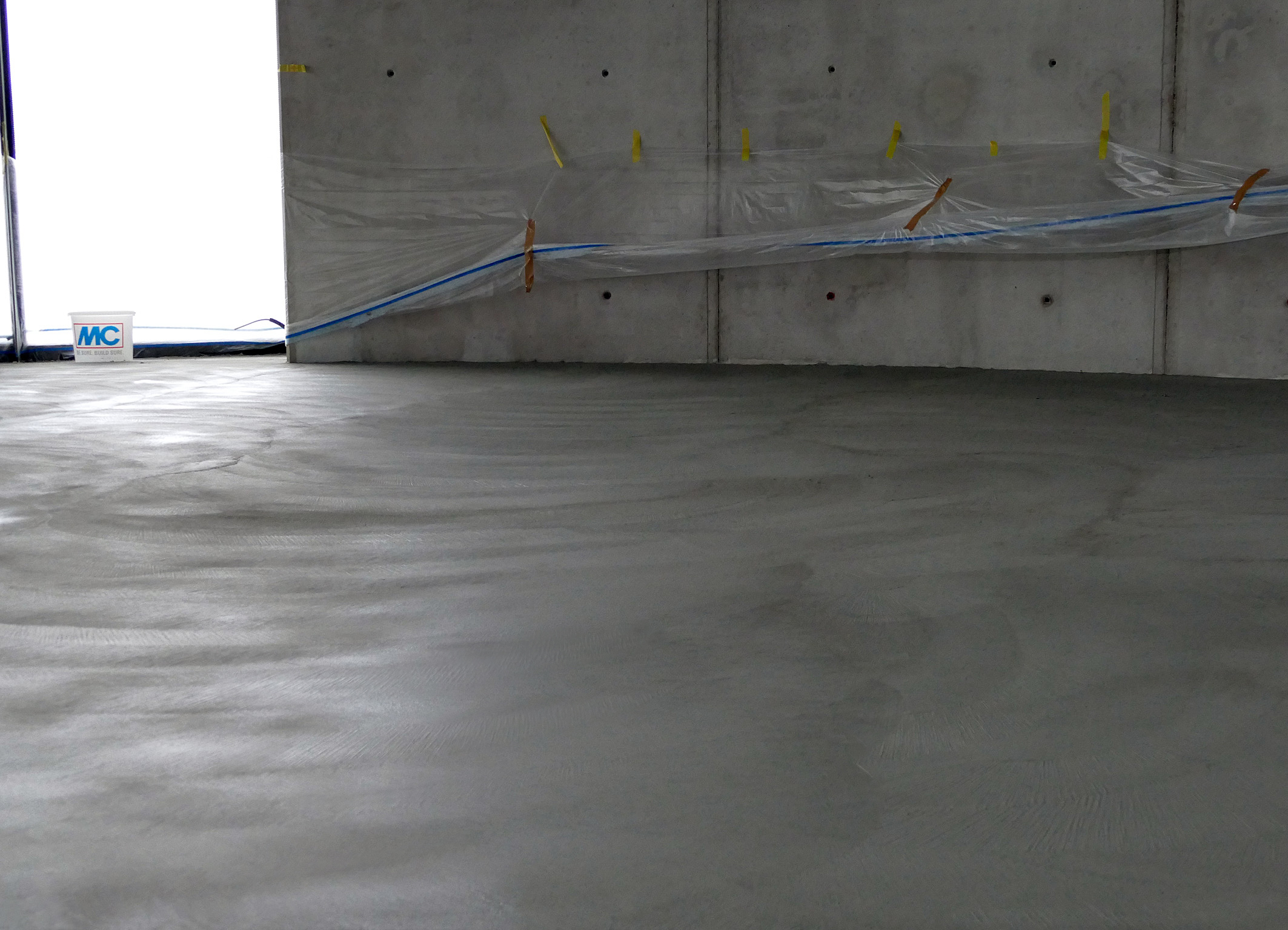 New Certifications: Emcefix Floor Confirmed Resistant to De-icing Salts and  as an R3 Mortar per EN 1504-3 | unitracc.com